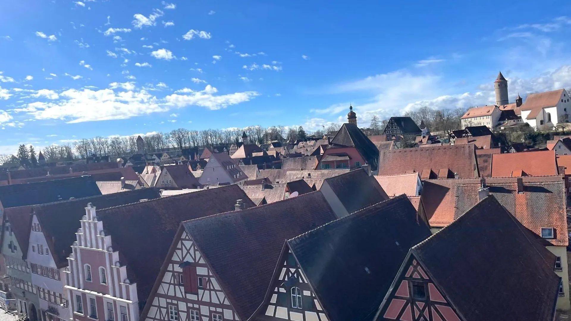 Apartment Moderne Ferienwohnung In Dinkelsbuehl